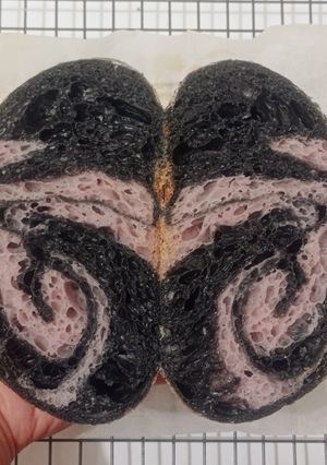 Foto resep Charcoal Ubi Ungu Sourdough Bread