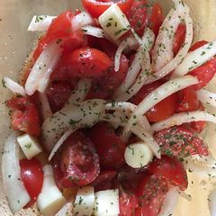 A picture of Tomato Salad.