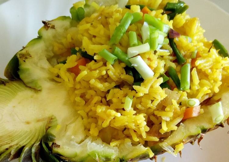 Steps to Make Ultimate Fried Pineapple Rice