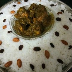 A picture of Saoji Chicken.