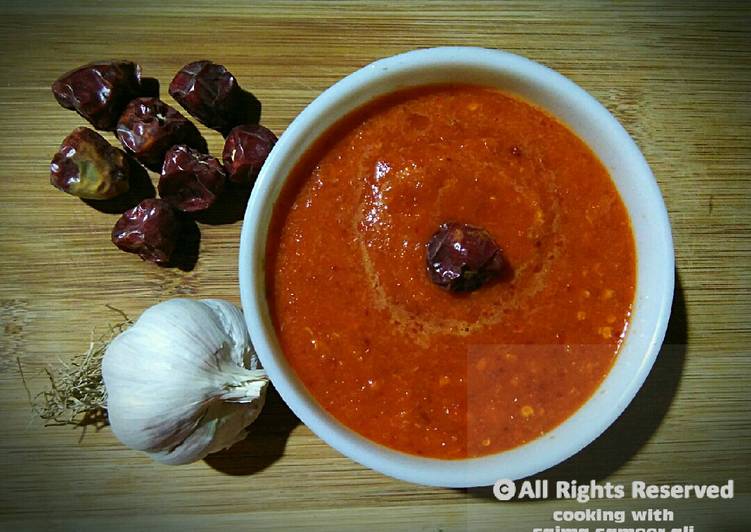 Guide to Make Lehsan ki chuttni