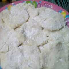 A picture of Cireng Nasi.