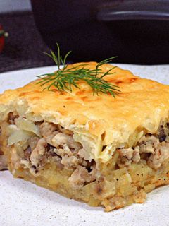 Фото Картофельная запеканка с курицей и грибами.