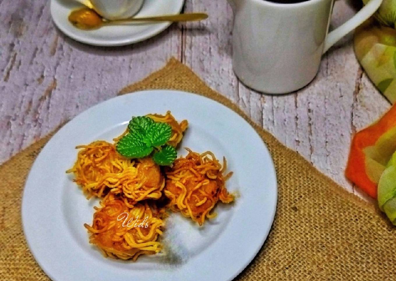 Si Bulat, Bakso Mie Ayam (Lohoa)