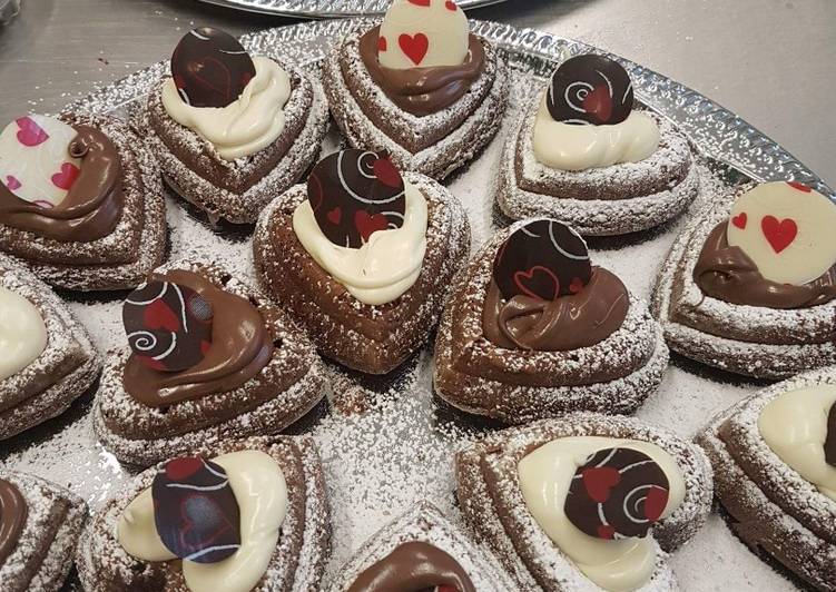 Muffins al cacao con cuore di cioccolato