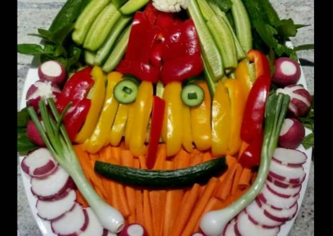 Steps to Make Award-winning Crude Vegetable Platter