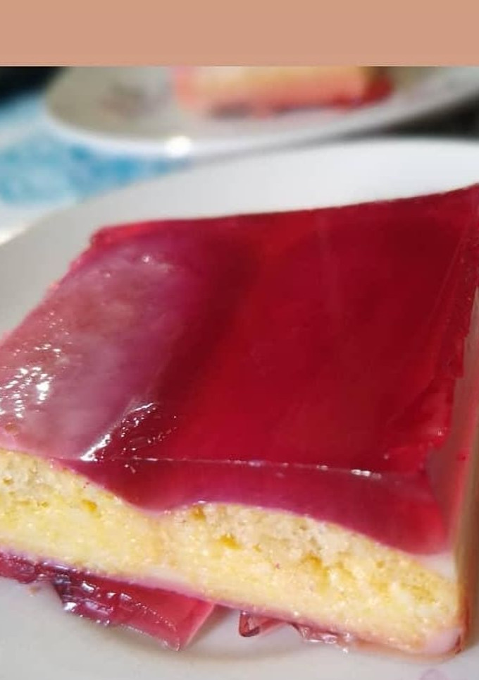 Una foto de Postre Vainillas, Flan y Gelatina súper fácil!!