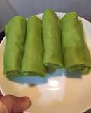 Món bánh crepe cuốn dừa xào