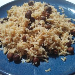 A picture of Chana Pulao.