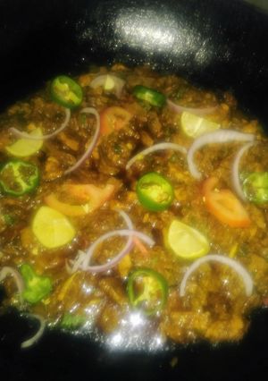 A picture of Chicken liver with chicken.