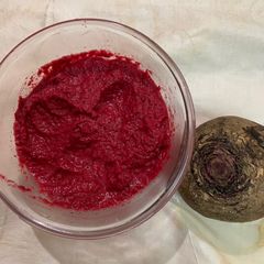 A picture of Beetroot chutney for idli dosa.