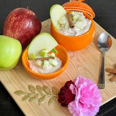 A picture of 🍎 Apple 🍏 Cinnamon Shrikhand.