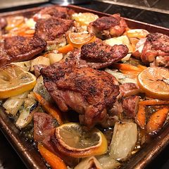 A picture of Garlic lemon rosemary chicken thighs.