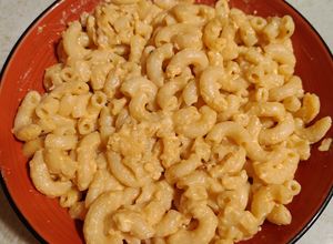 Una foto de Macarrones con queso