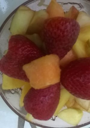 A picture of Fruit salad.