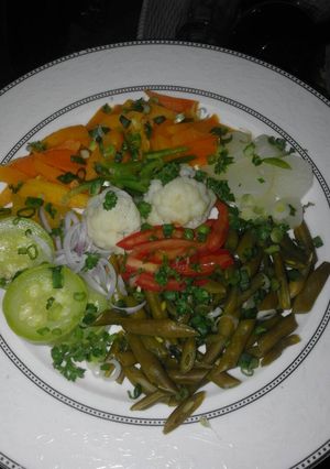 A picture of Hadin spices.