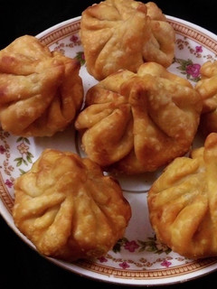 A picture of Mawa filled fried modak#ganesha.