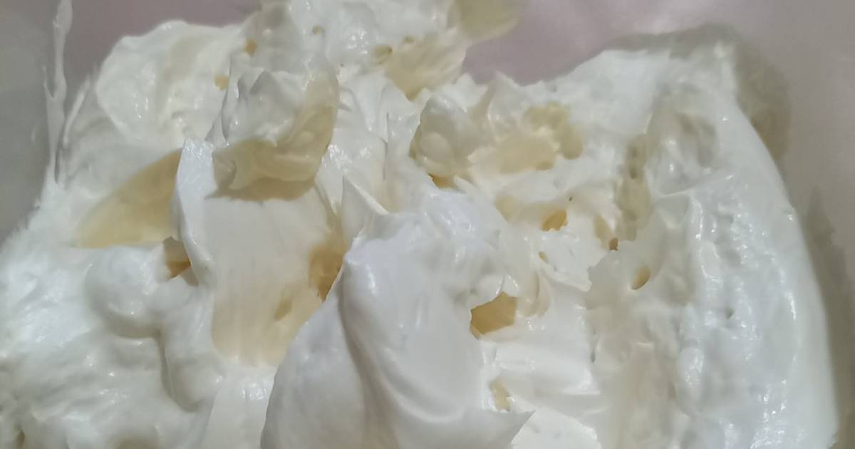 Resep Butter Cream with Simple Syrup oleh Cezie Liem Cookpad