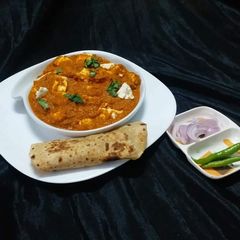 A picture of Paneer tikka masala.