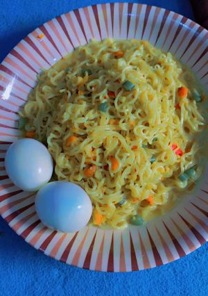 Indomie da kwai ainihin hoton girkin