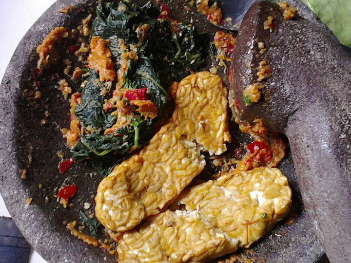 Resep Sambal Urap Daun Ketela Rambat yang Enak