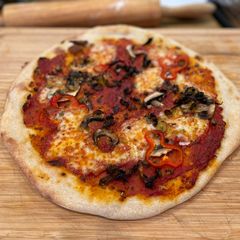 A picture of Sourdough pizza.