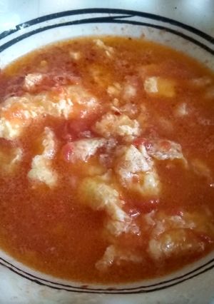 Una foto de Huevo entomatado