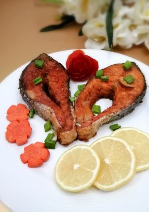 صورة لوصفة سمك السلمون بالفرن 🦋