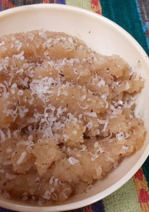 A picture of Suji ka halva.