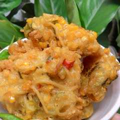 A picture of Bakwan Jagung Mie.