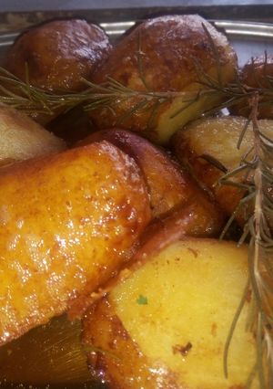 A picture of Baked Potatoes😍.