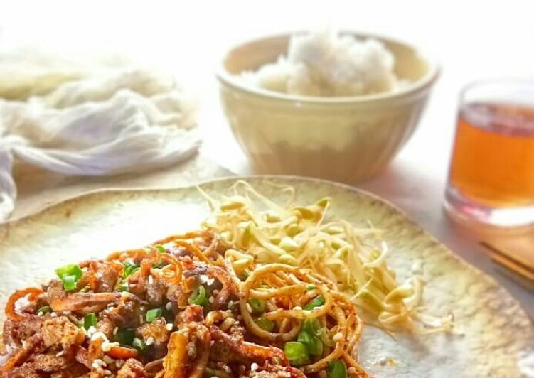 Langkah Mudah untuk Masak Nakji Bokkeum 낙지볶음 (Stir Fried Octopus) yang Bisa Manjain Lidah