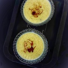 A picture of Ground rice phirni.