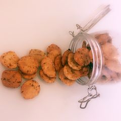 A picture of Rice Crackers.