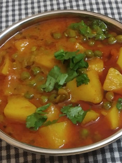 વટાણા નું શાક (Vatana Shak Recipe In Gujarati) રેસીપી મુખ્ય ફોટો