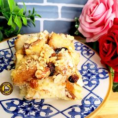 A picture of The Easiest Baked Bread Pudding Recipe.