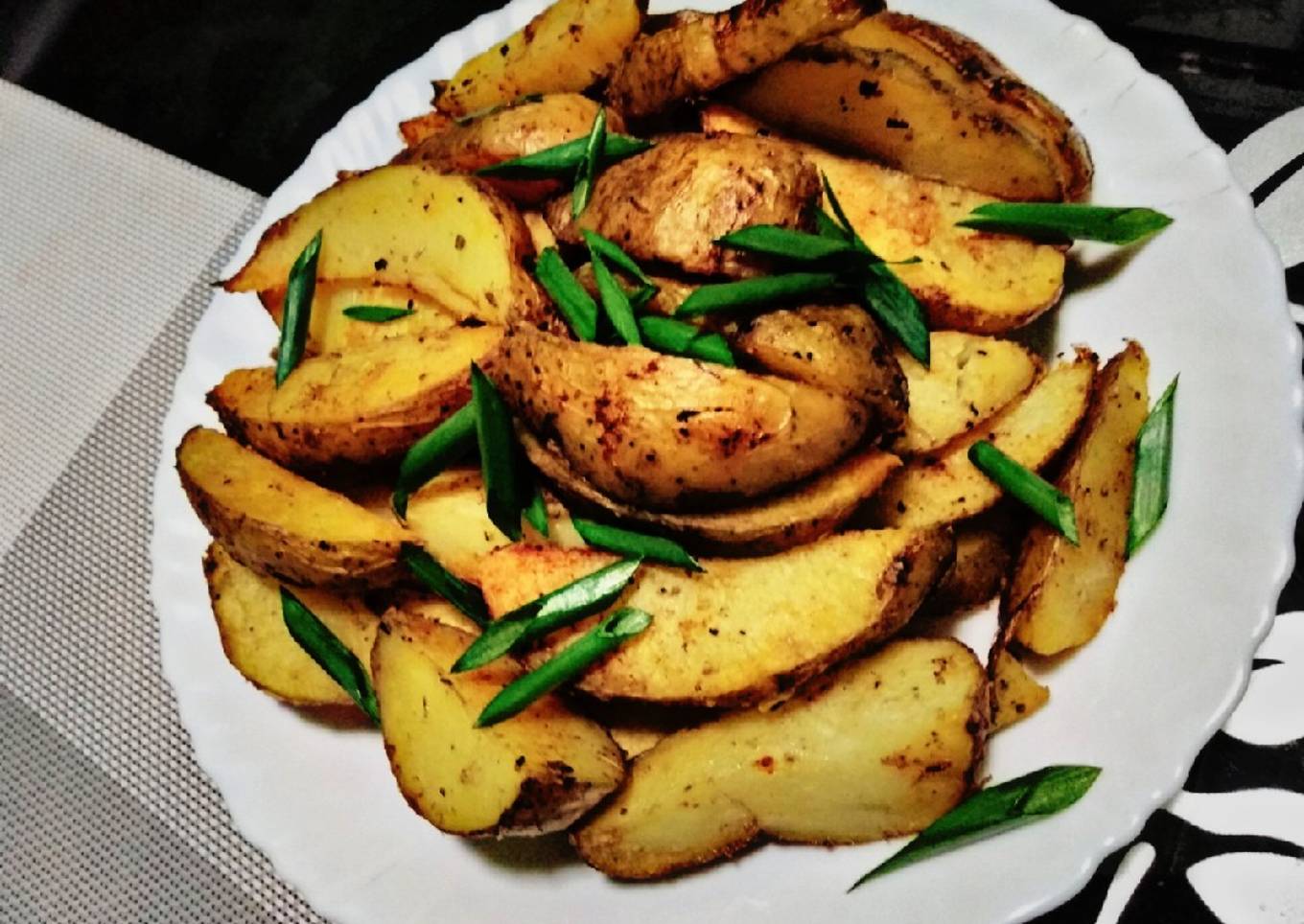 Baked herb potato wedges#weeklyjikonichallenge
