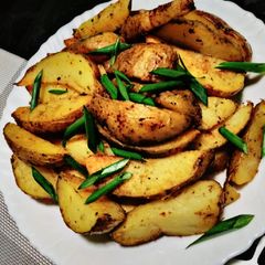 Baked herb potato wedges#weeklyjikonichallenge A picture of Baked herb potato wedges#weeklyjikonichallenge.