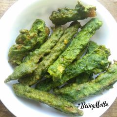 A picture of Spinach Sticks.