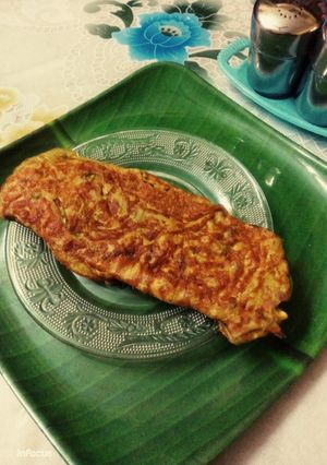 ডাবল এগ অমলেট (double egg omelette recipe in Bengali) রেসিপির প্রধান ছবি