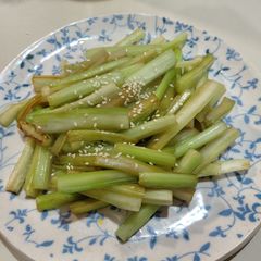 A picture of Kinpira Celery.