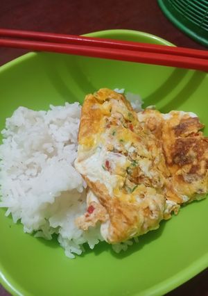 Foto resep Dadar Telur dengan Sambal Kecepai