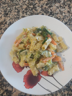 Foto principal de Pasta con verduras 😋