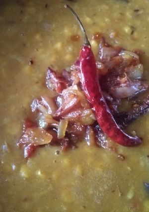 A picture of Daal fry.