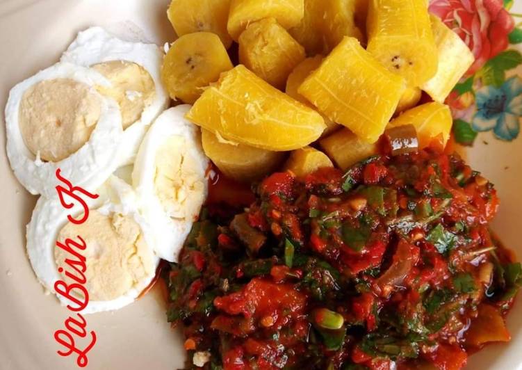 Boiled plantain,egg and vegetable sauce
