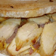 A picture of Chicken toastie in the airfryer.😋😋.