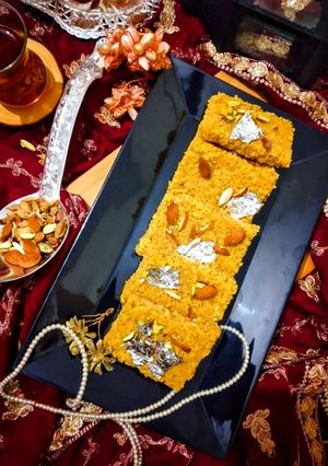A picture of Sweet Egg Slices.(Mesub).