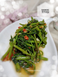 Foto resep Tumis Kangkung Terasi