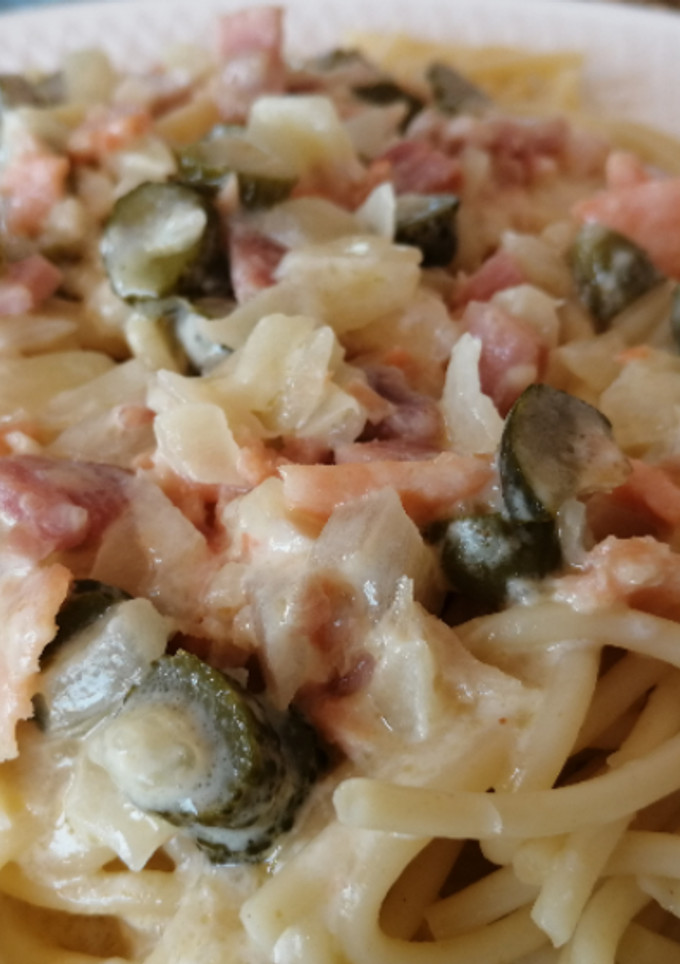 Una foto de Spaghetti con ahumados