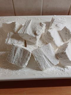 Φωτογραφία της συνταγής Homemade Marshmallows με ζεστή σοκολάτα